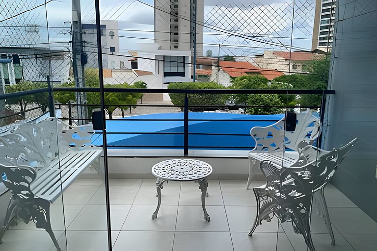Próx a orla, 14 pessoas, ar condicionado e garagem