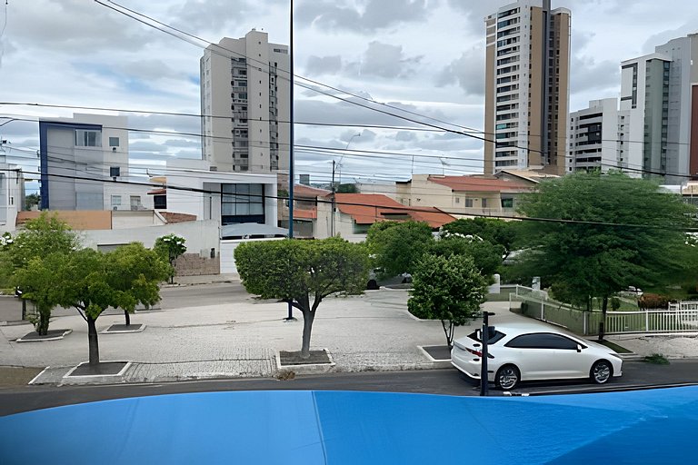 Próx a orla, 14 pessoas, ar condicionado e garagem