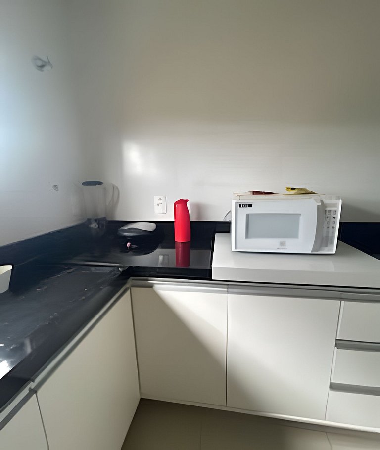03 quartos (ar condicionado e ventilador), até 10 pessoas, g