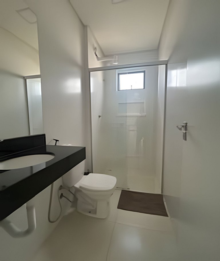 Para 10 pessoas, 03 quartos ar condicionado e ventilador, ga