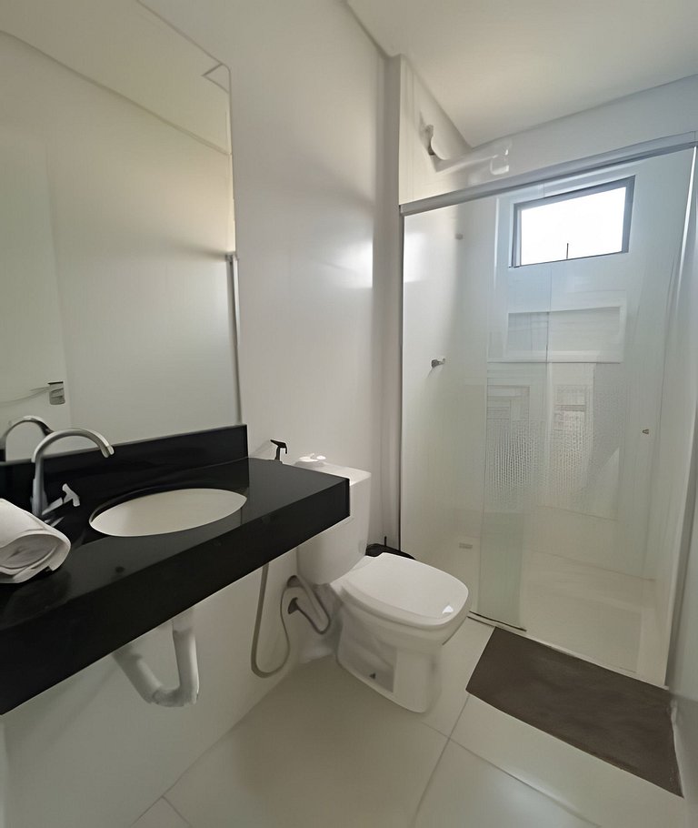 Para 10 pessoas, 03 quartos ar condicionado e ventilador, ga